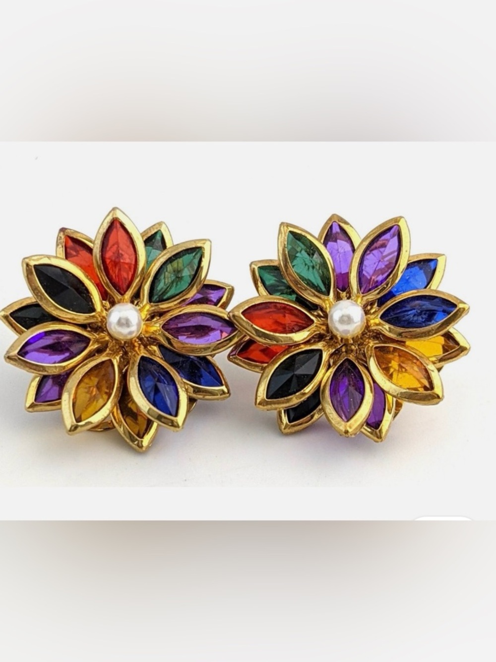 Vintage Lotus Flower -Pearl Center & Multi Color Stones Gold Tone - Picture 3 of 7